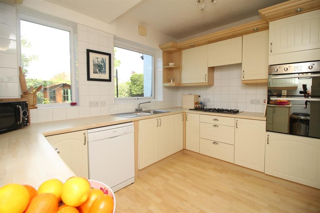 Property photo 3 of 18