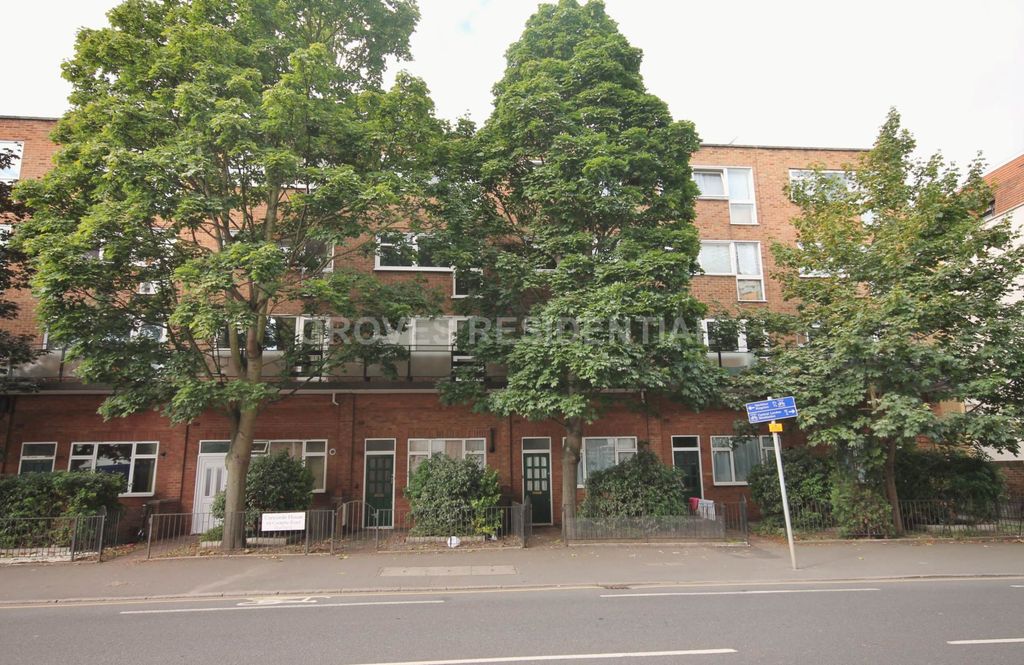Property photo 1 of 5