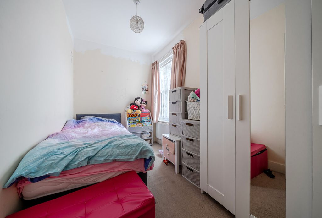 Property photo 3 of 14 1393826-8-6987113...