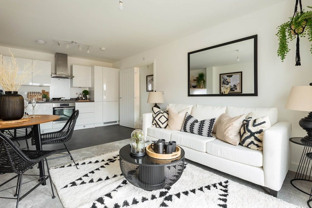 Property photo 1 of 10 A Blank Canvas Living Space To Make All Yours