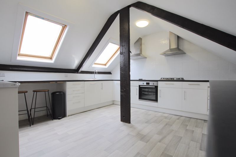 Property photo 2 of 13 Photo 10