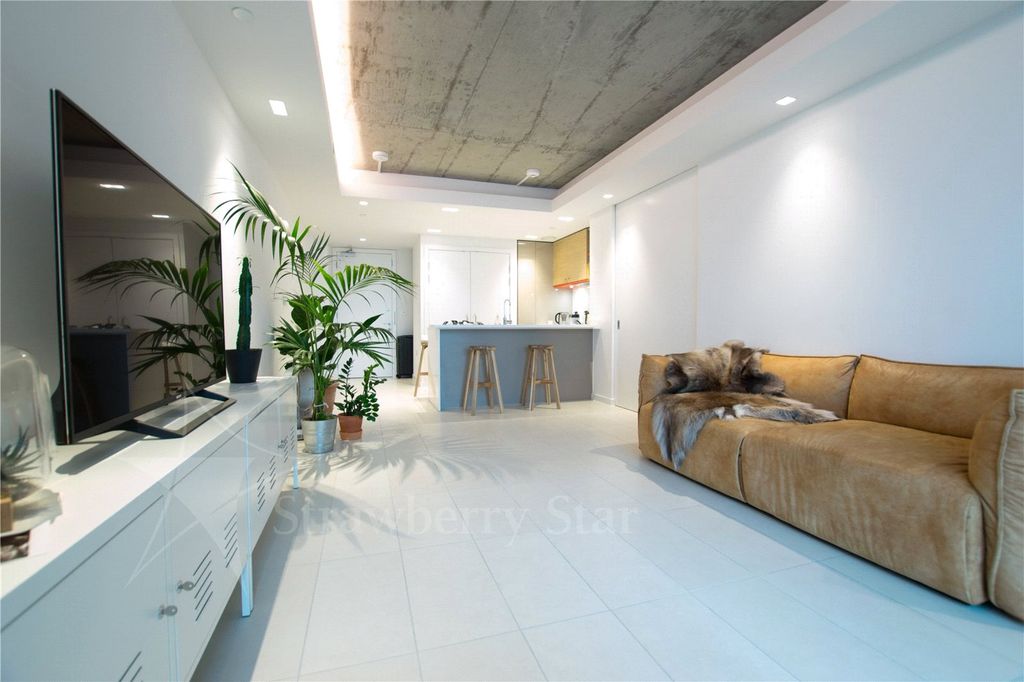 Property photo 2 of 7 Picture No. 17