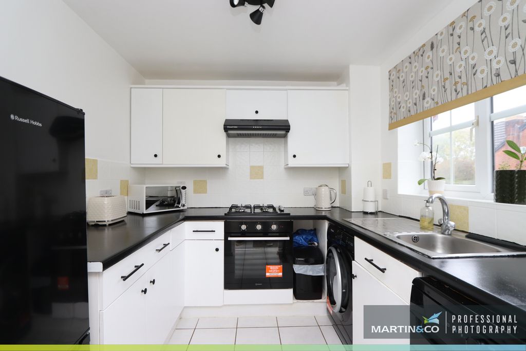 Property photo 3 of 15 Img_0859