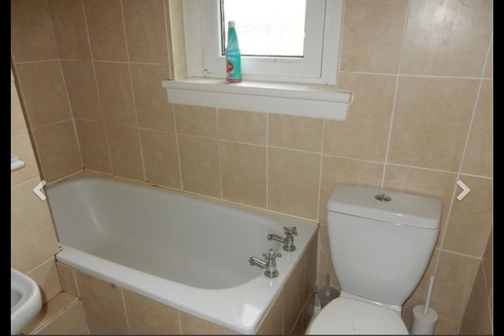 Property photo 3 of 11 Photo 2