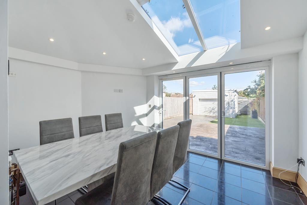 Property photo 2 of 10 Dining Room
