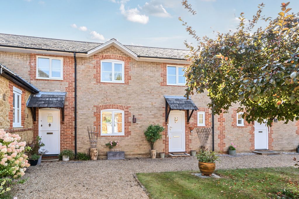 Property photo 1 of 12 1341380-2-68A8360...
