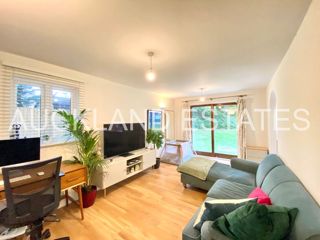 Property photo 3 of 8