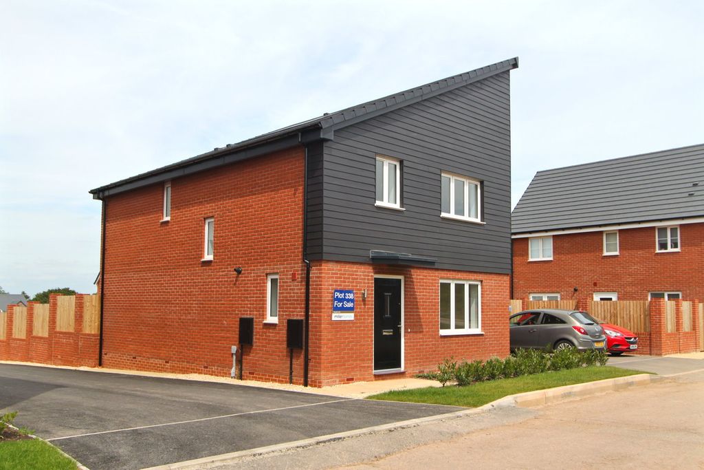Property photo 1 of 24
