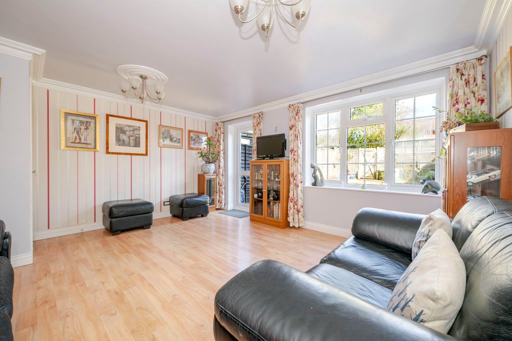 Property photo 2 of 12 Photo 10