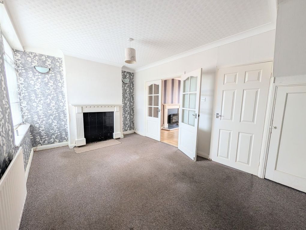 Property photo 2 of 12 Photo 19