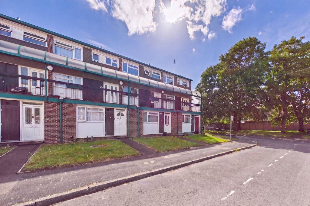 Property photo 1 of 7 Picture No. 06