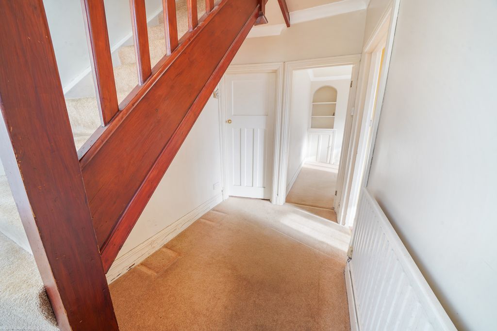 Property photo 2 of 28 15