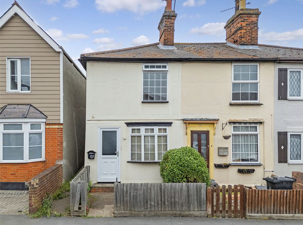 Property photo 1 of 15 Two Bed, End-Terrace In Wantz Road,