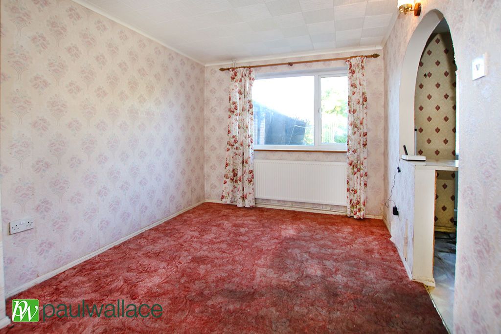 Property photo 3 of 11 Dining Area