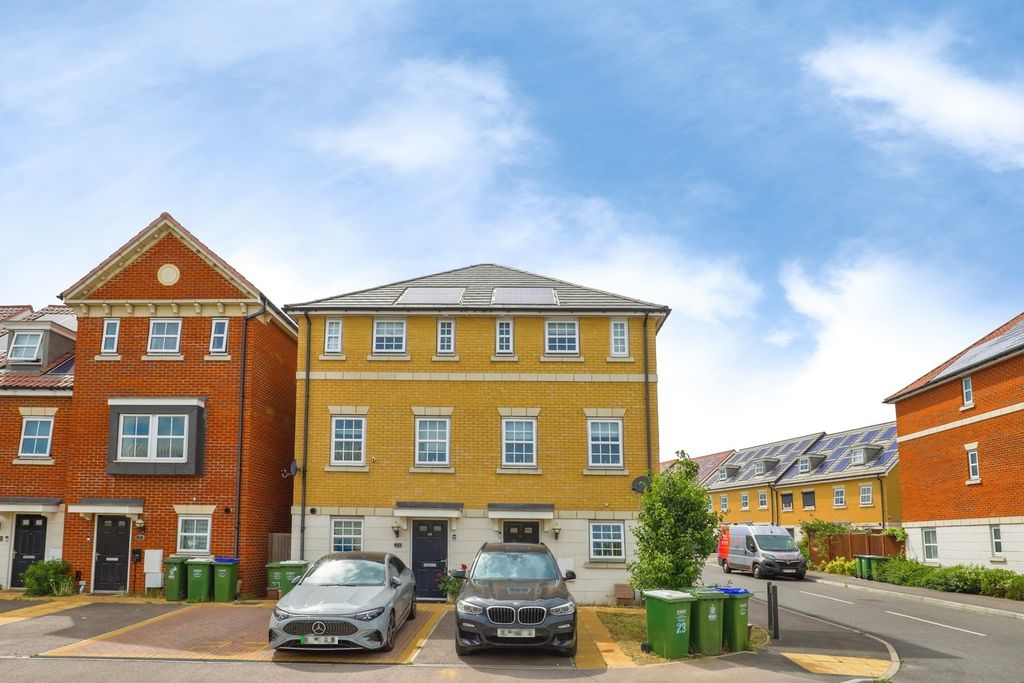 Property photo 1 of 15 Pbox-Img.Jpg