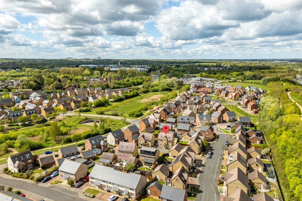 Property photo 2 of 29