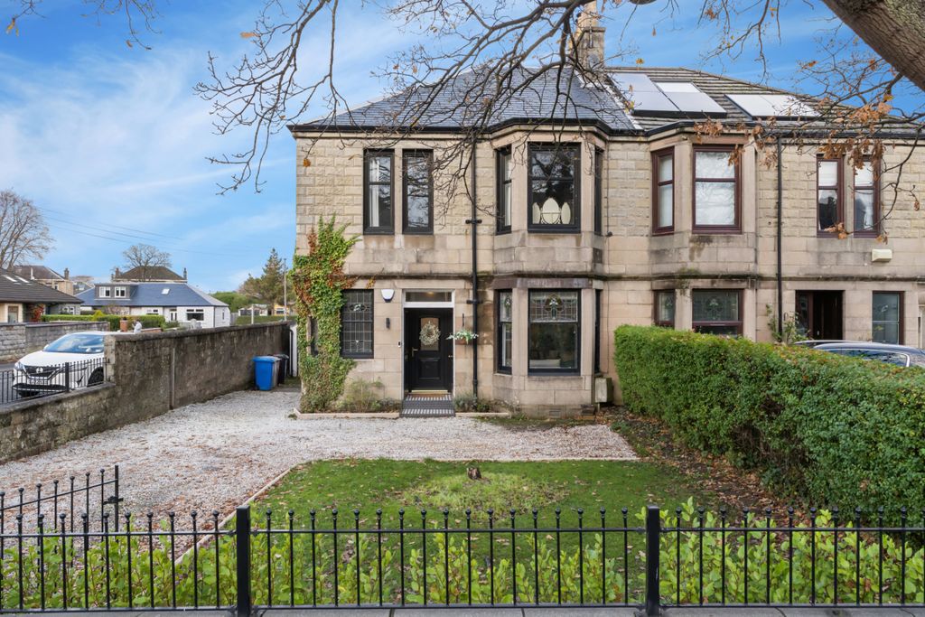 Property photo 1 of 45