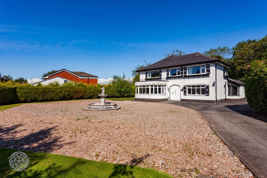 Property photo 3 of 61 Picture No. 48