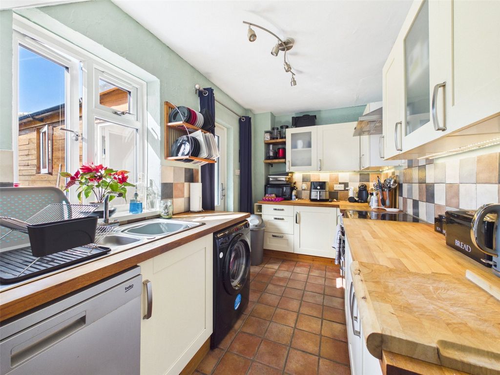 Property photo 3 of 16 Picture No. 04