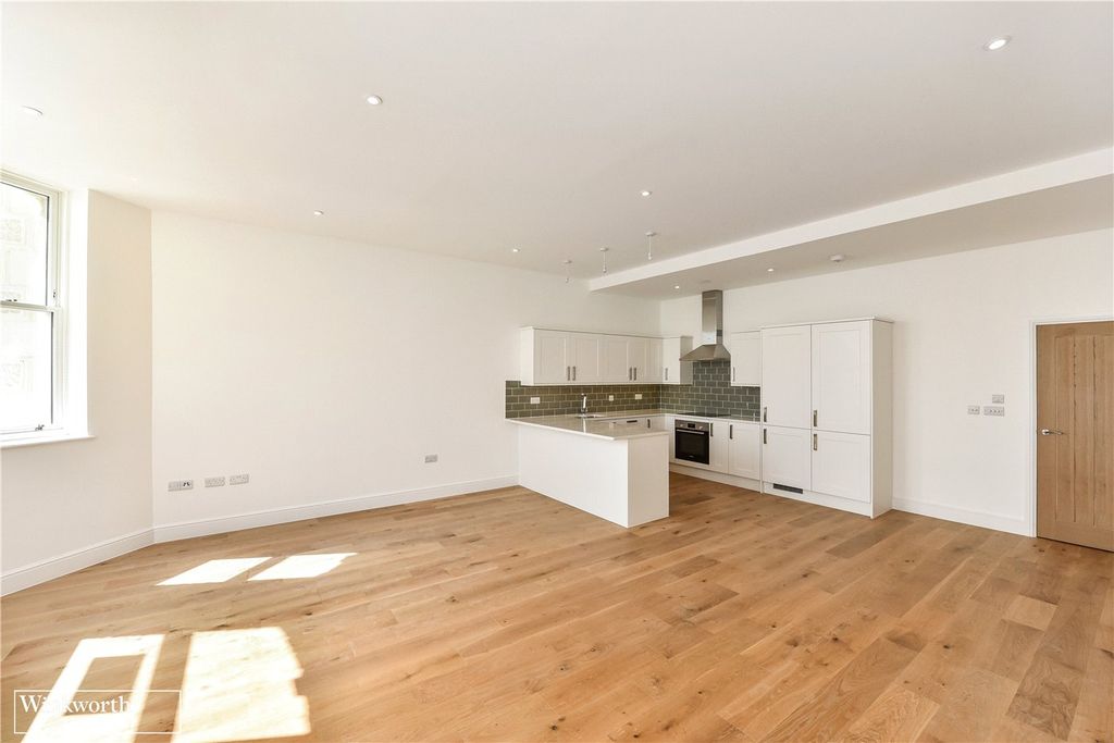 Property photo 3 of 8 Picture No. 03