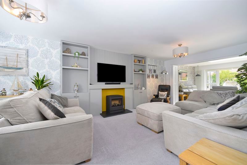 Property photo 2 of 21 Photo 13