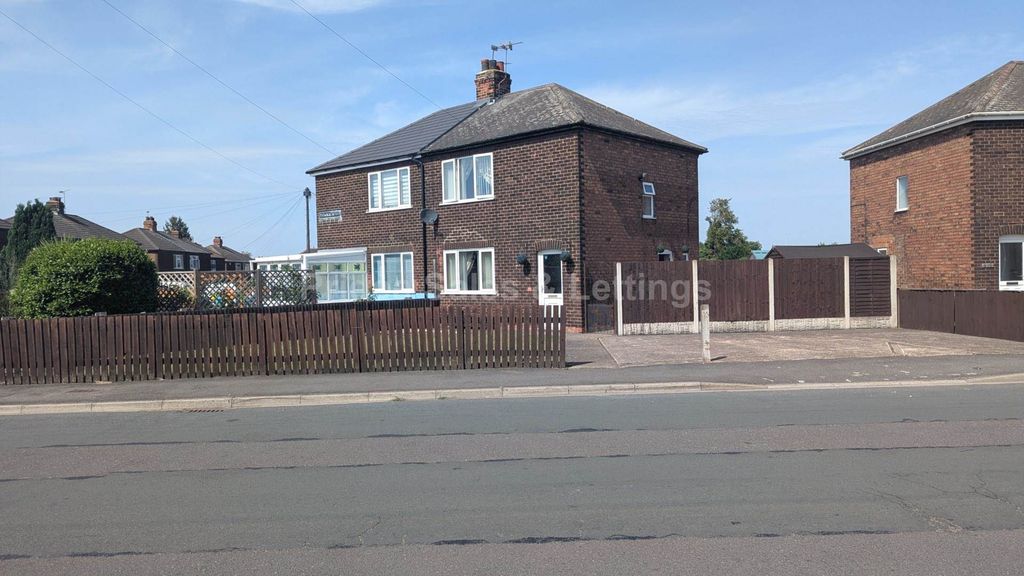Property photo 2 of 16