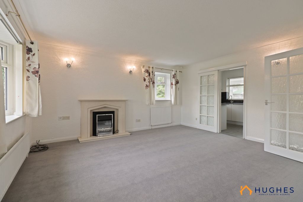 Property photo 3 of 23