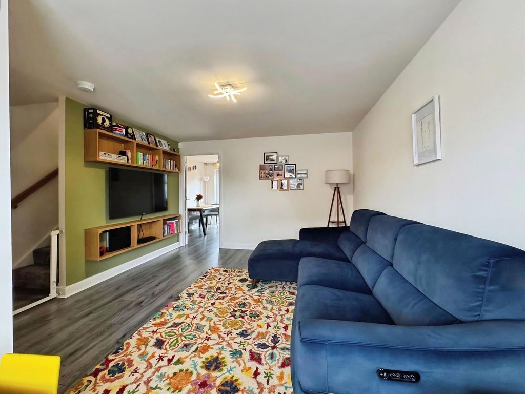 Property photo 3 of 16 Photo 16