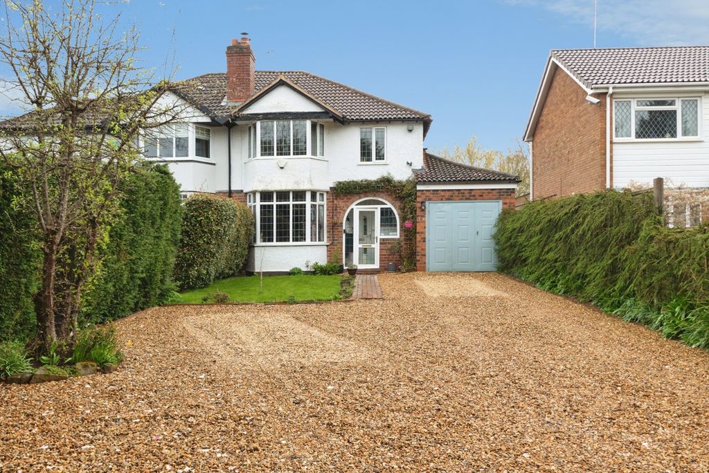 Property photo 2 of 20 Frontage