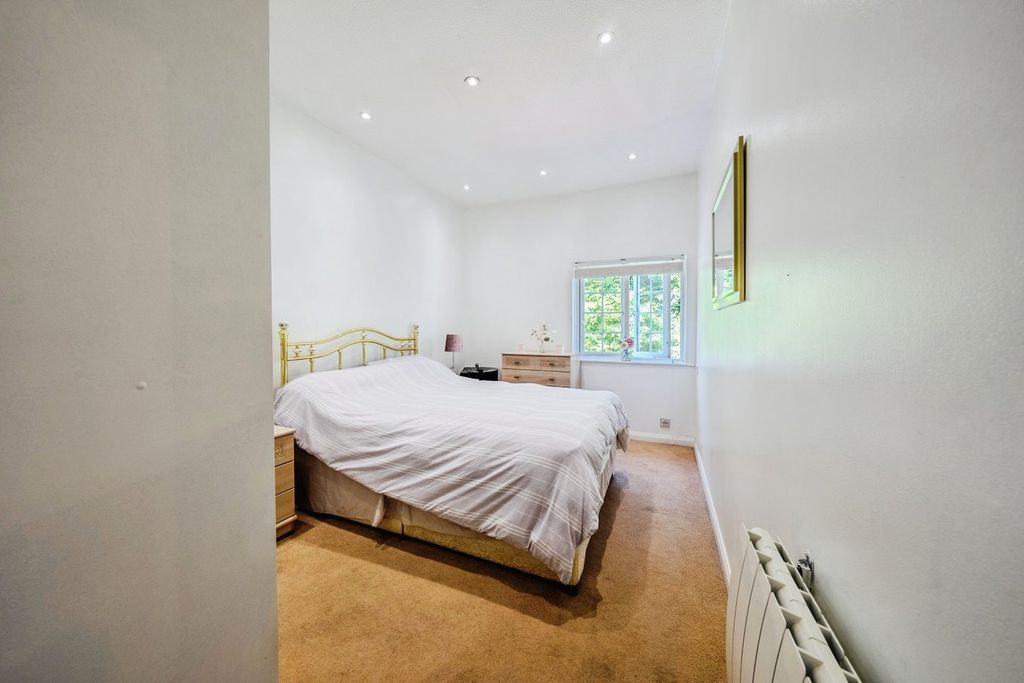 Additional image 6 of 1 bed property for saleMill Street, Abergavenny NP7