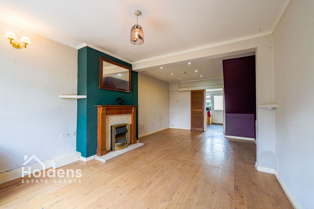 Property photo 2 of 14