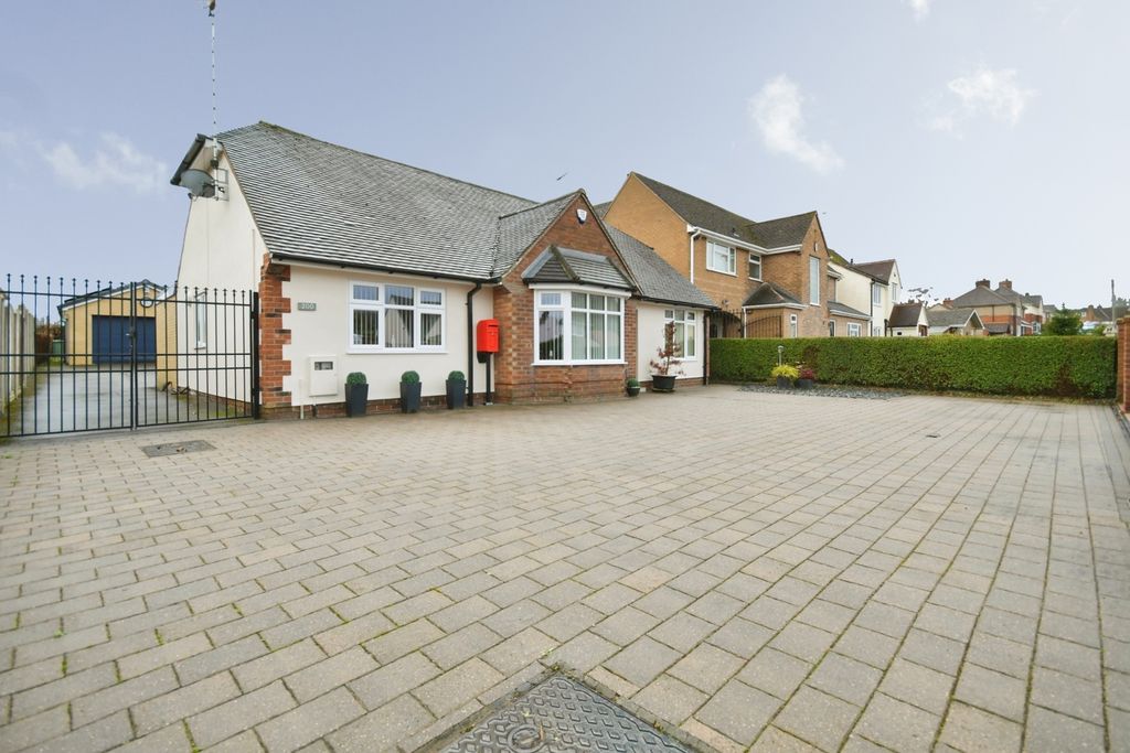 Property photo 1 of 21 Pbox-Img.Jpg