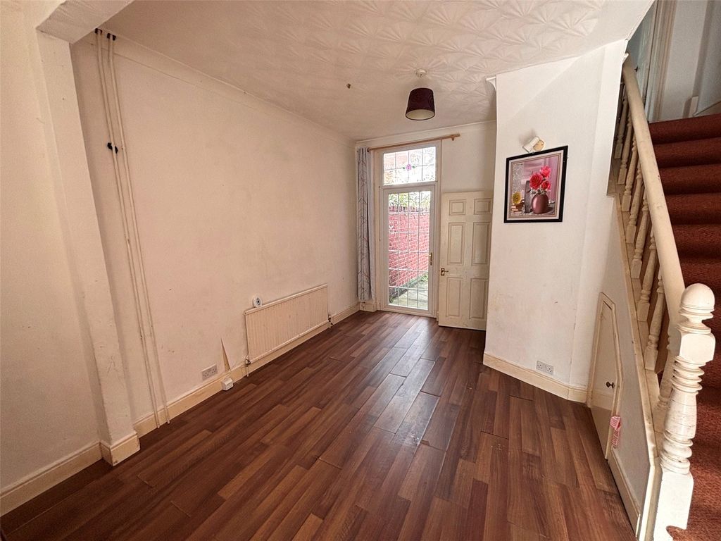 Property photo 2 of 7 Picture No. 07