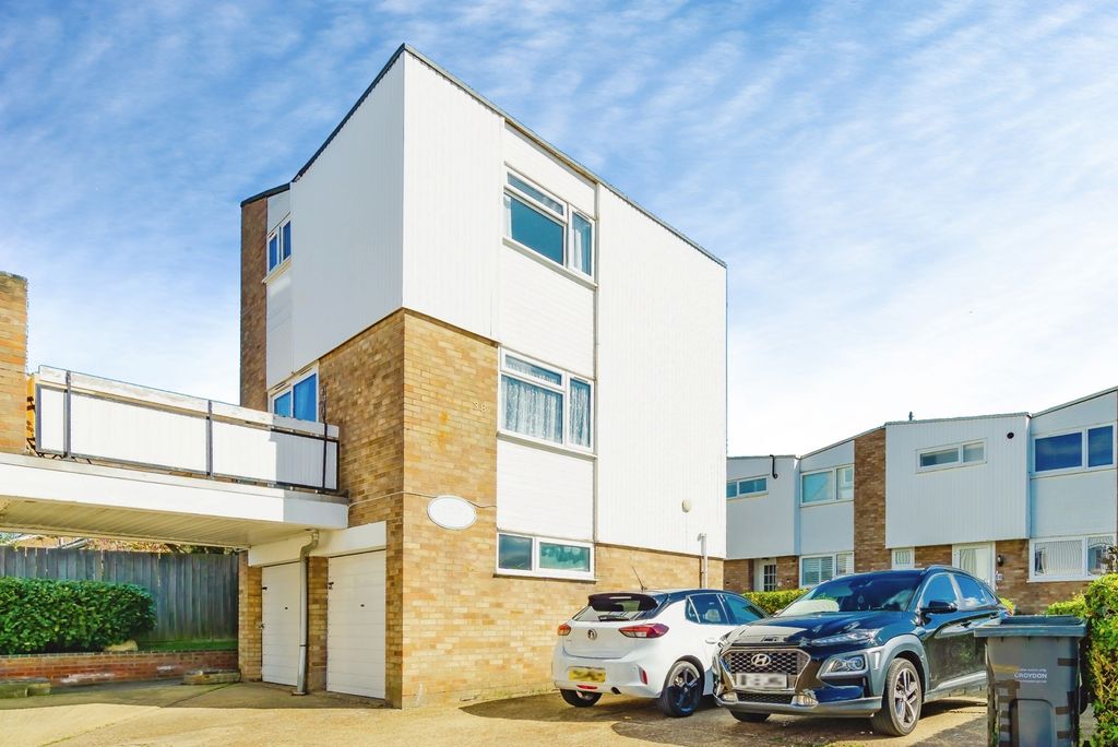 Property photo 1 of 20 Pbox-Img.Jpg