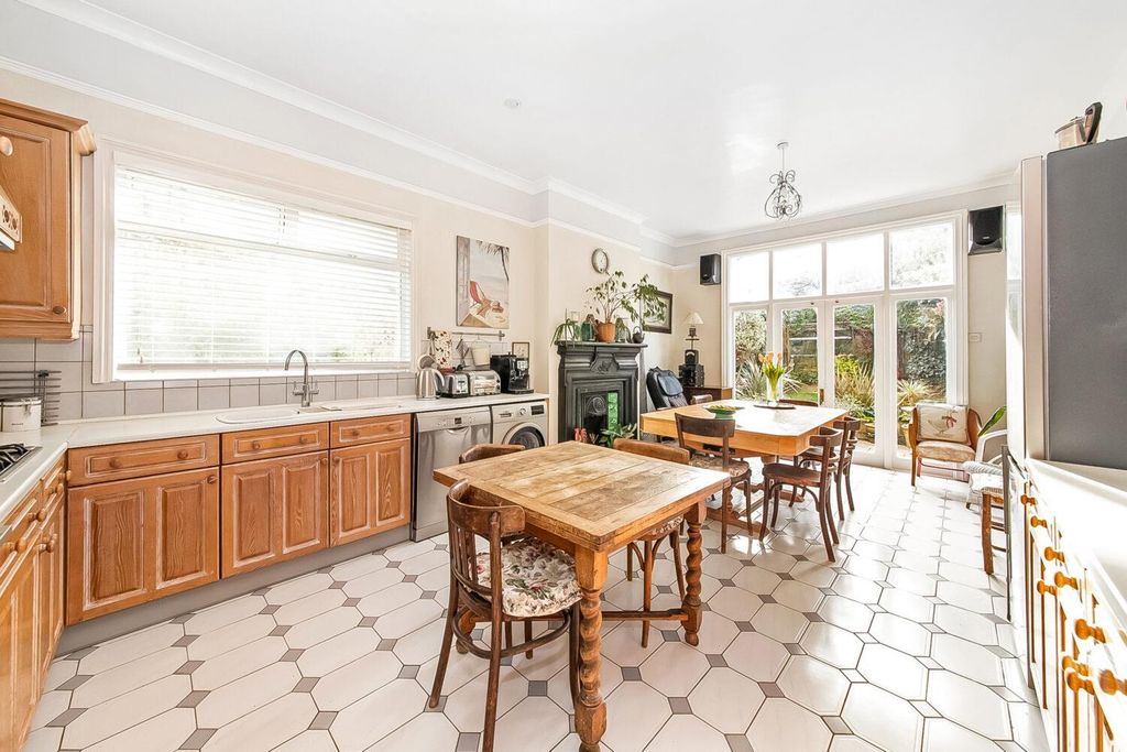 Property photo 2 of 15 Img_0856-4-1500x1000.Jpg