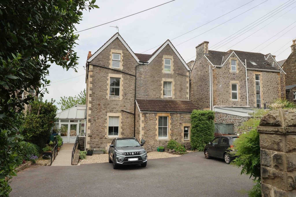 Additional image 20 of 2 bed flat for saleVictoria Road, Clevedon BS21