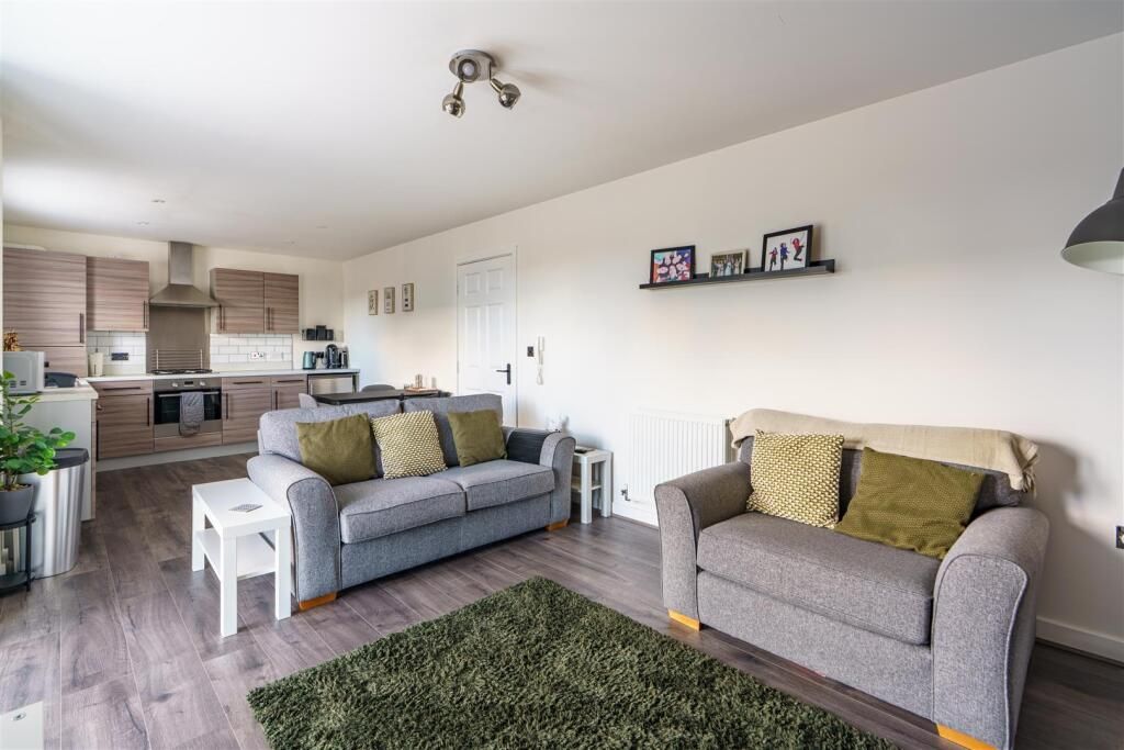 Property photo 2 of 7 205.2.Jpeg