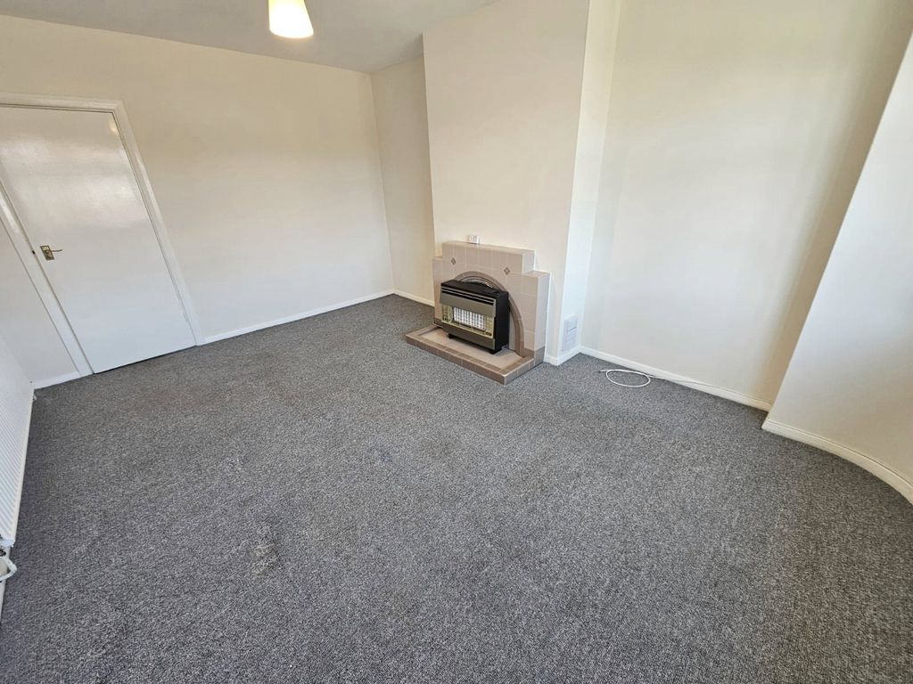 Property photo 3 of 12 Picture No. 15