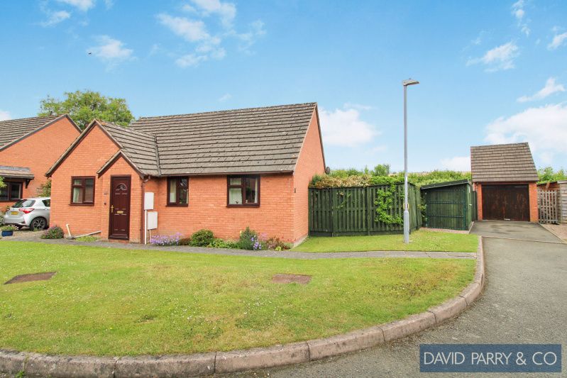 Property photo 1 of 15 3 Bedroom Detached Bungalow