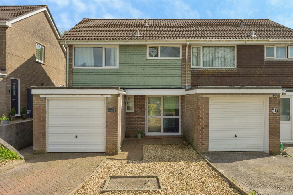 Property photo 1 of 18