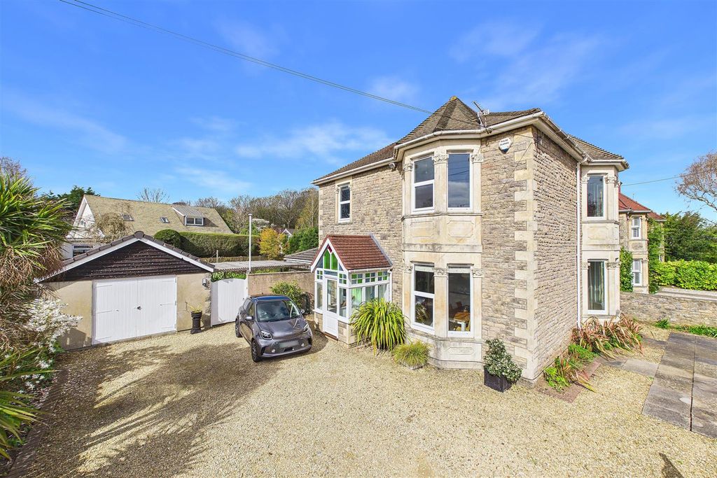 Property photo 1 of 24