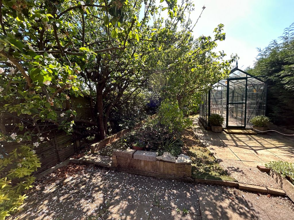 Property photo 3 of 22