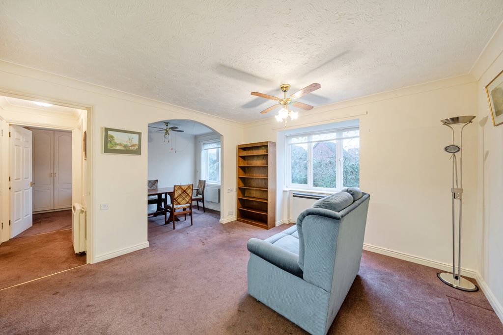 Property photo 2 of 19 Picture 2