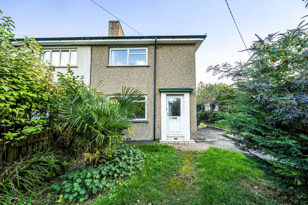 Property photo 1 of 18 External