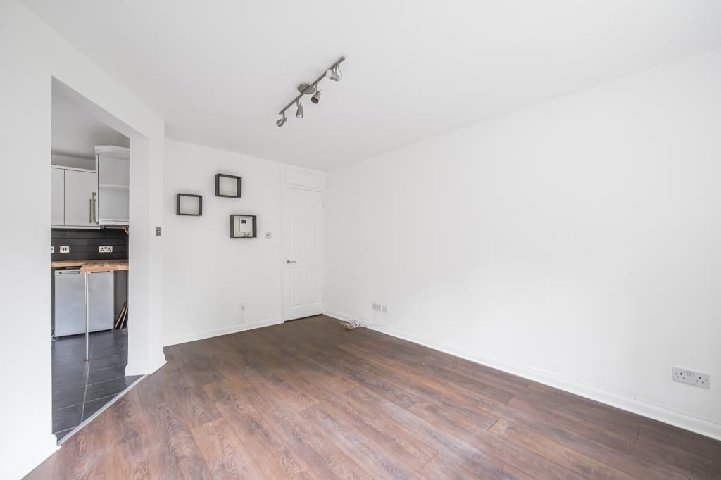 Property photo 3 of 21 Reception Room