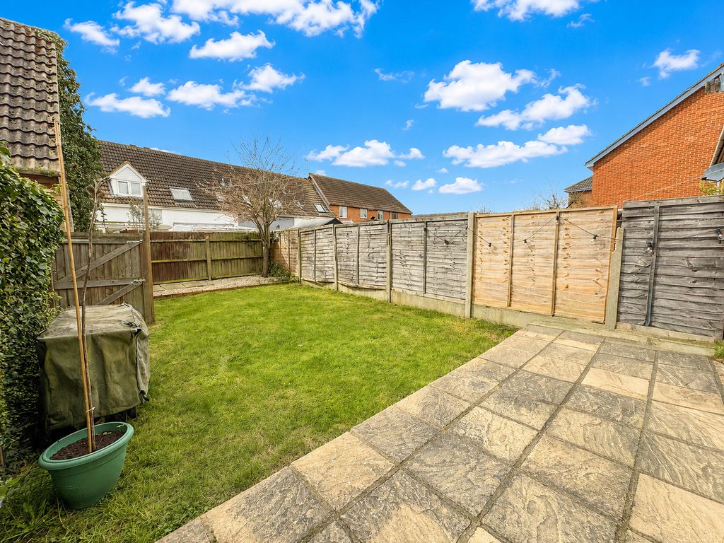 Property photo 2 of 17