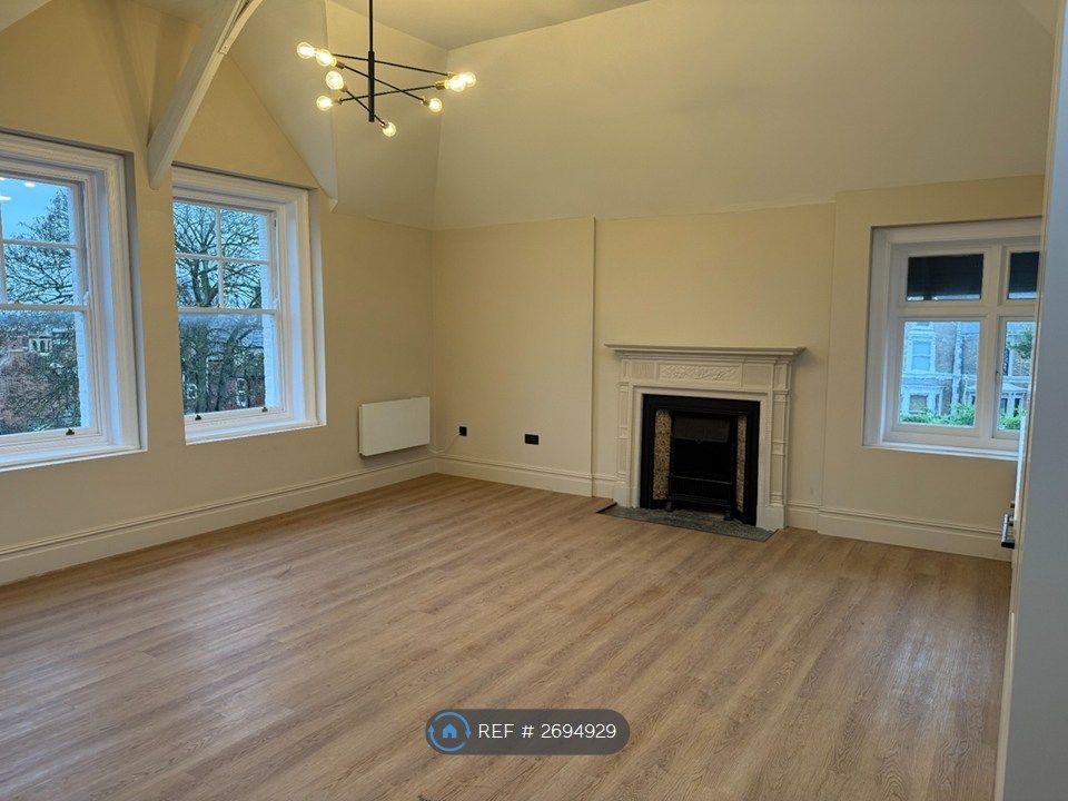 Property photo 2 of 7