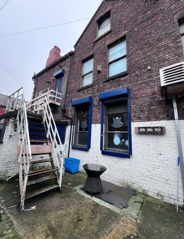 Property photo 3 of 14