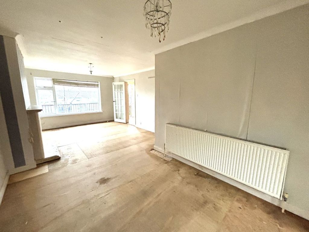 Property photo 3 of 10 Image 3