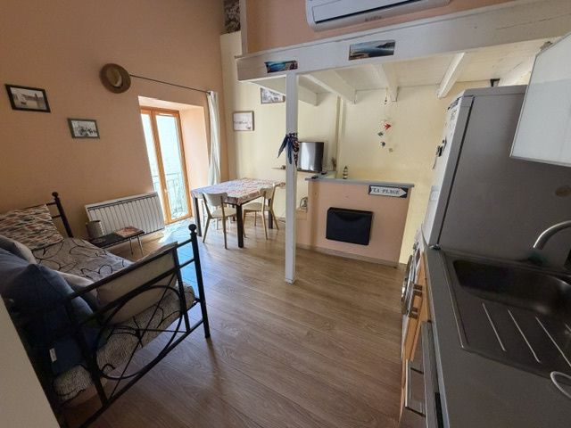 Property photo 2 of 12 Photo_cd3ce03c0Be1Ae8F58cd44A9A4d444Bd